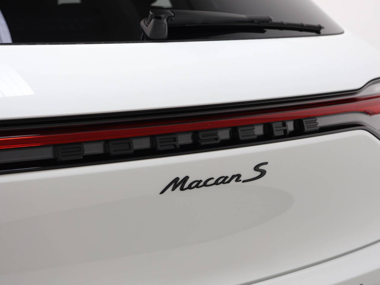 2026 Porsche Macan S