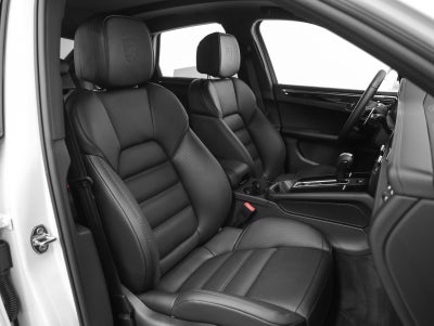 2026 Porsche Macan Macan S