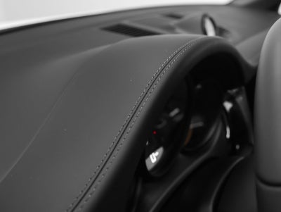 2026 Porsche Macan Macan S