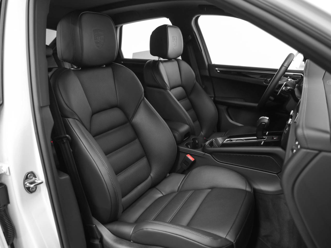 2026 Porsche Macan Macan S