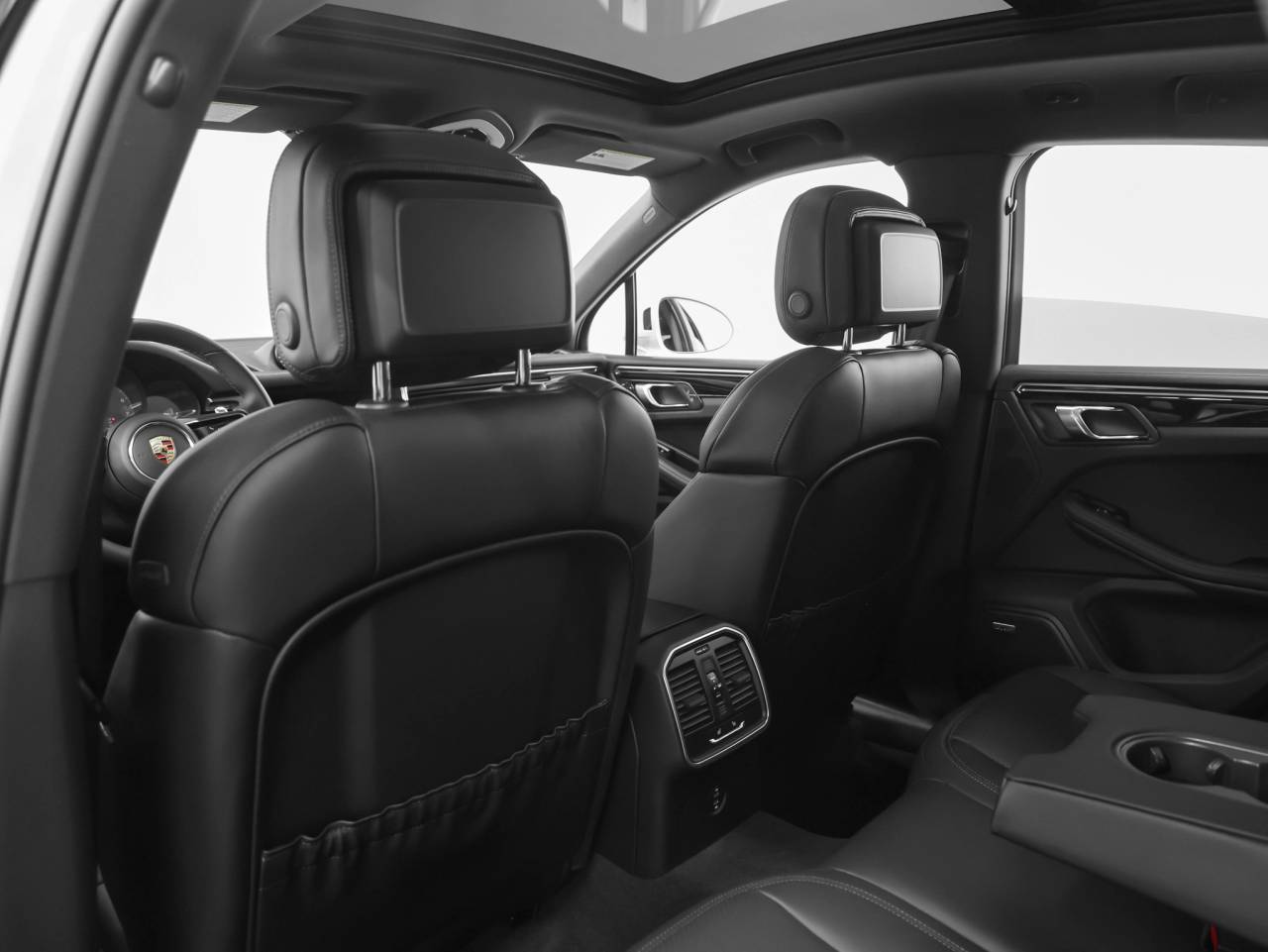 2026 Porsche Macan Macan S