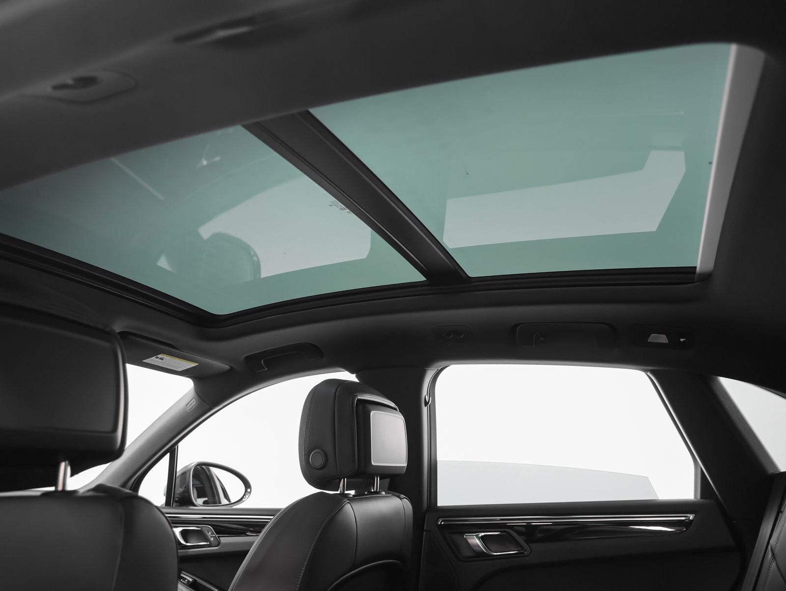 2026 Porsche Macan Macan S