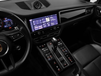 2022 Porsche Macan Macan S