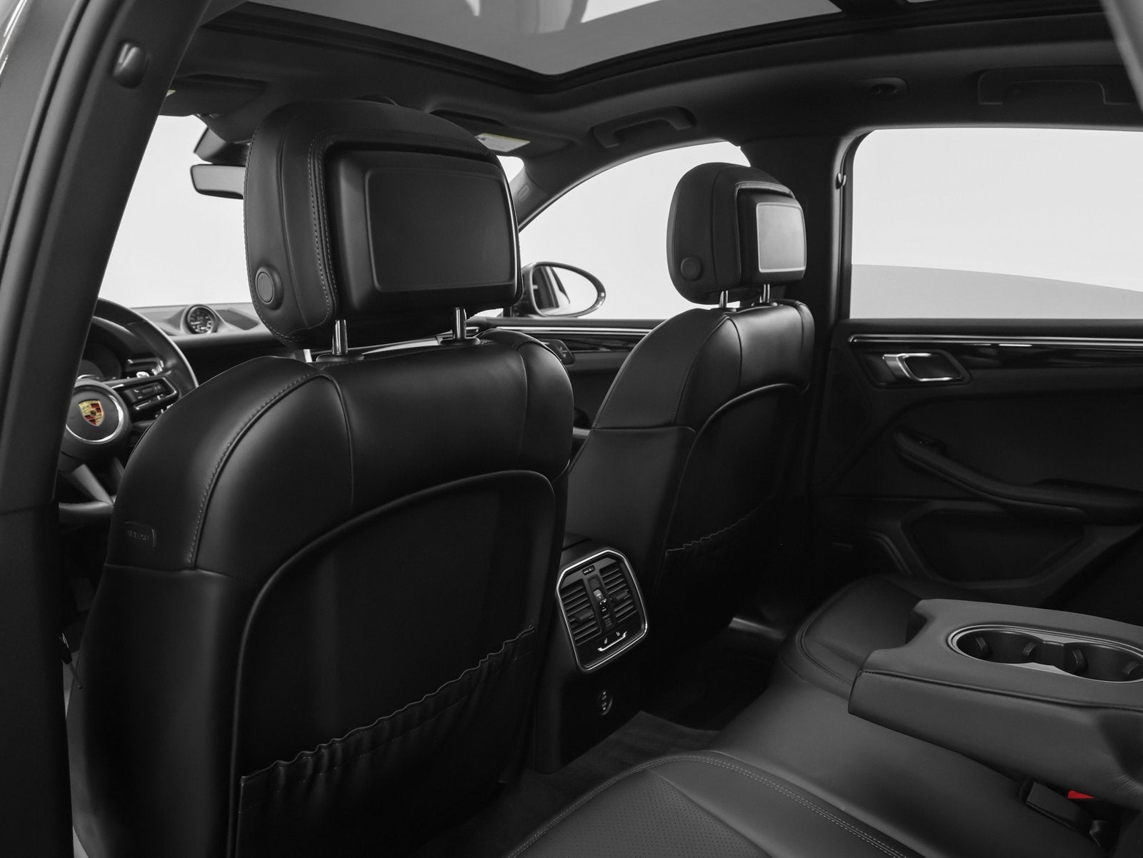 2022 Porsche Macan Macan S