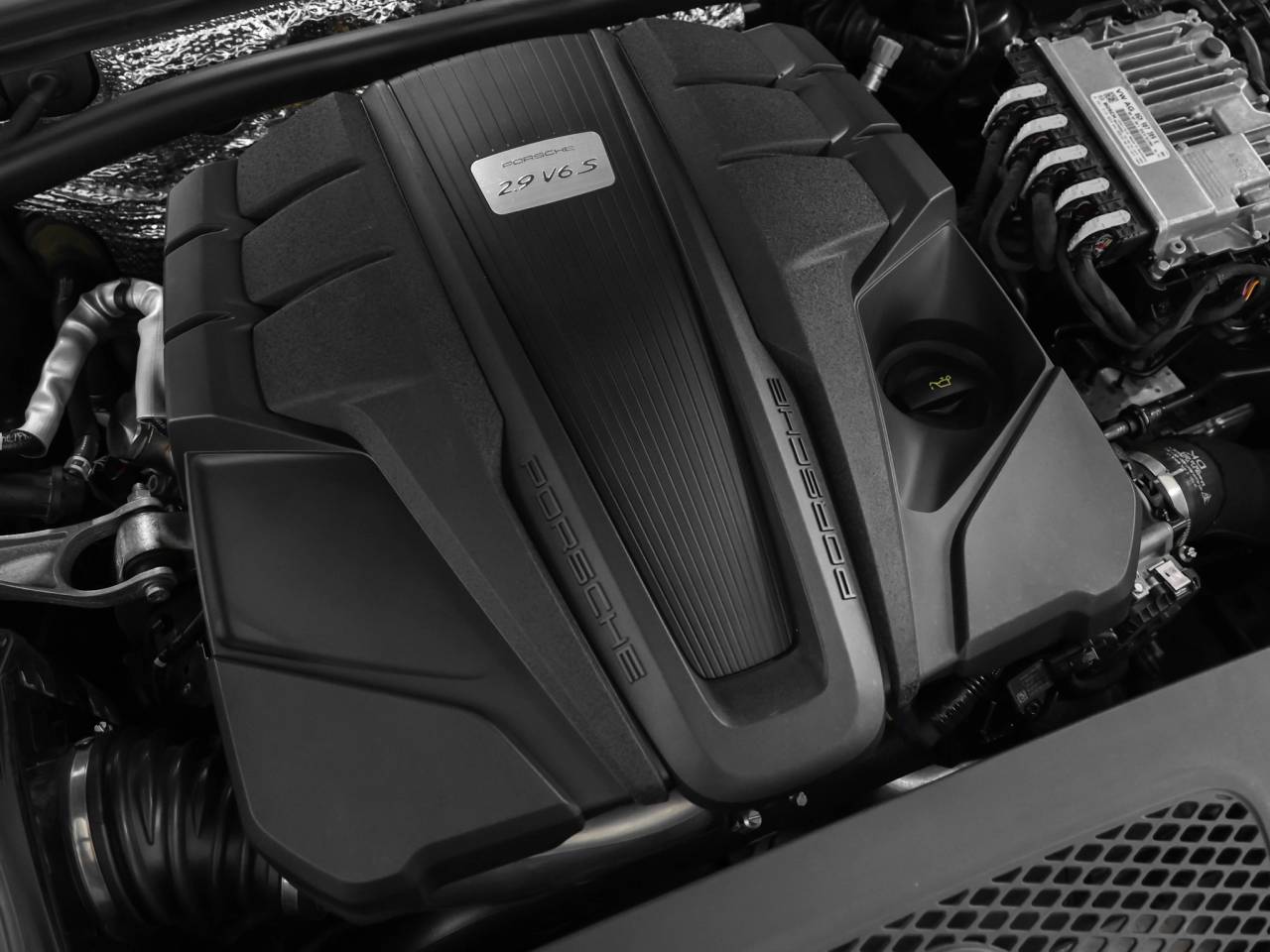 2022 Porsche Macan Macan S