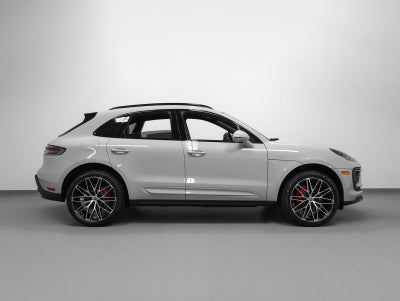2026 Porsche Macan Macan S