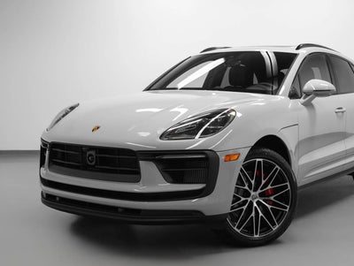 2026 Porsche Macan Macan S