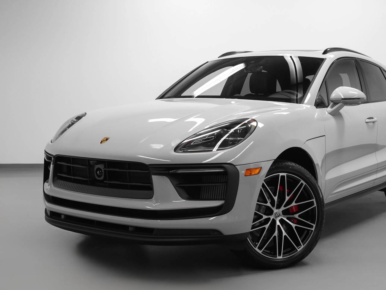 2026 Porsche Macan Macan S