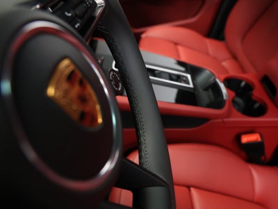 2026 Porsche Macan Macan S