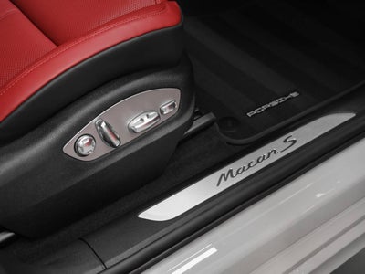 2026 Porsche Macan Macan S