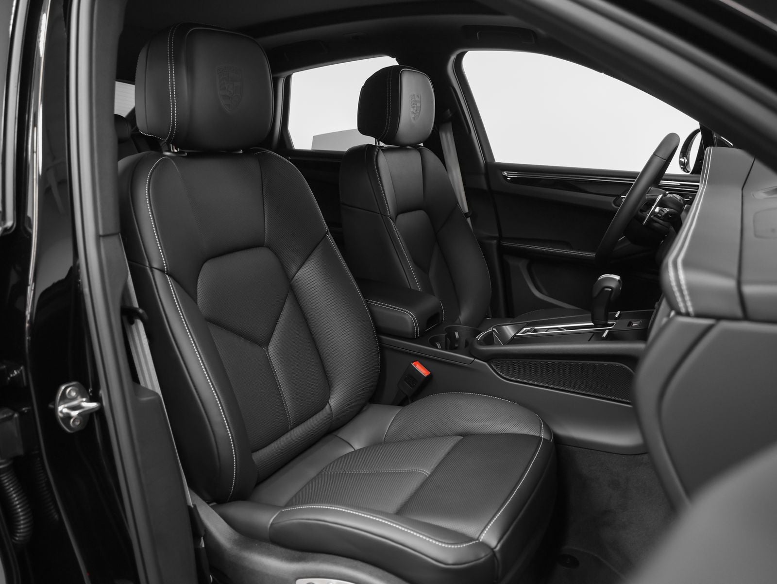 2026 Porsche Macan Macan S