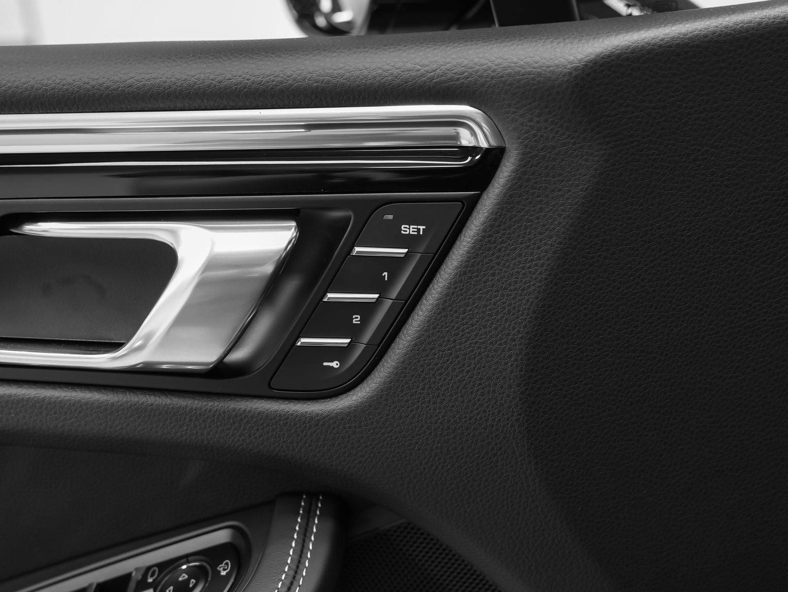 2026 Porsche Macan Macan S