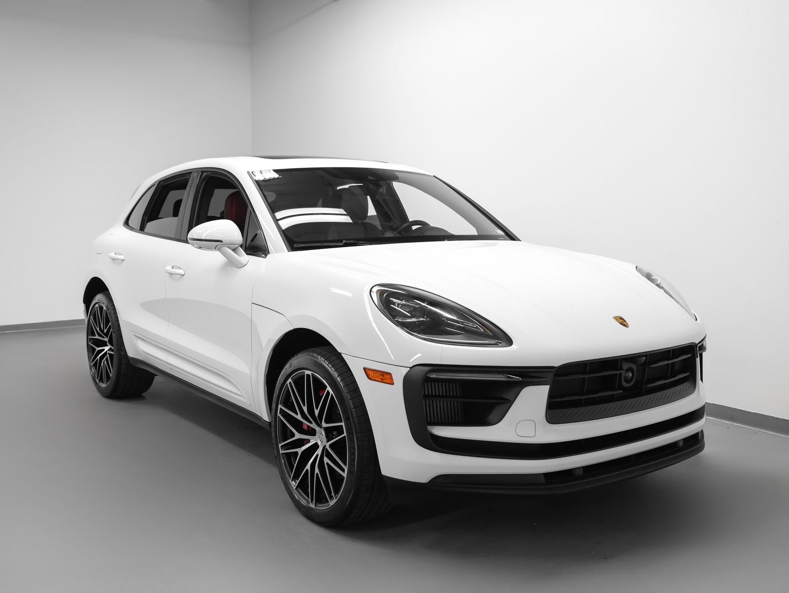 2022 Porsche Macan Macan S