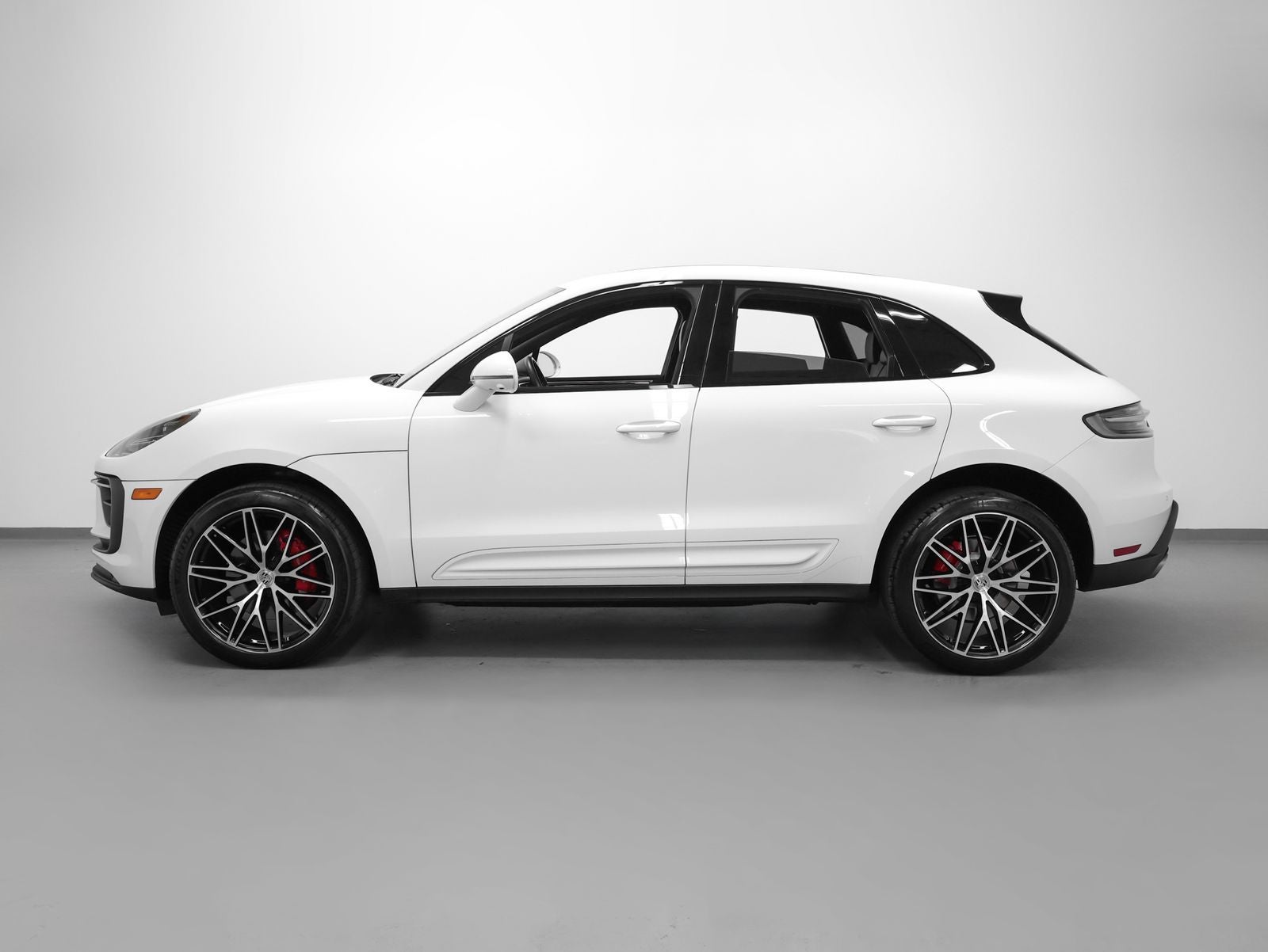 2022 Porsche Macan S