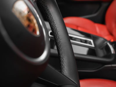 2022 Porsche Macan Macan S