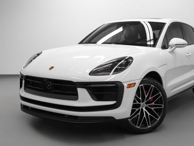 2022 Porsche Macan S