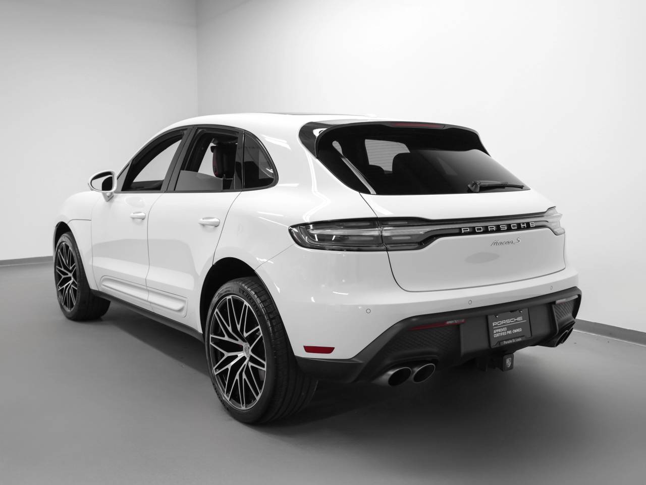 2022 Porsche Macan Macan S