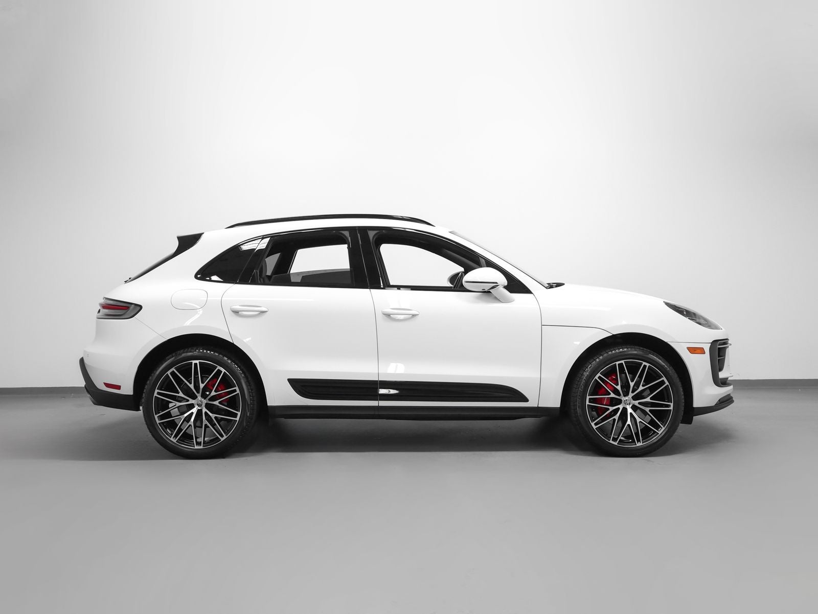 2024 Porsche Macan Macan S