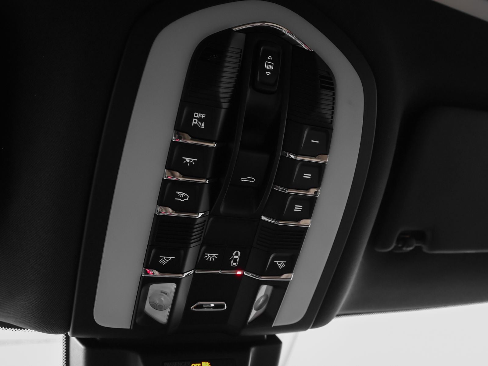 2024 Porsche Macan Macan S