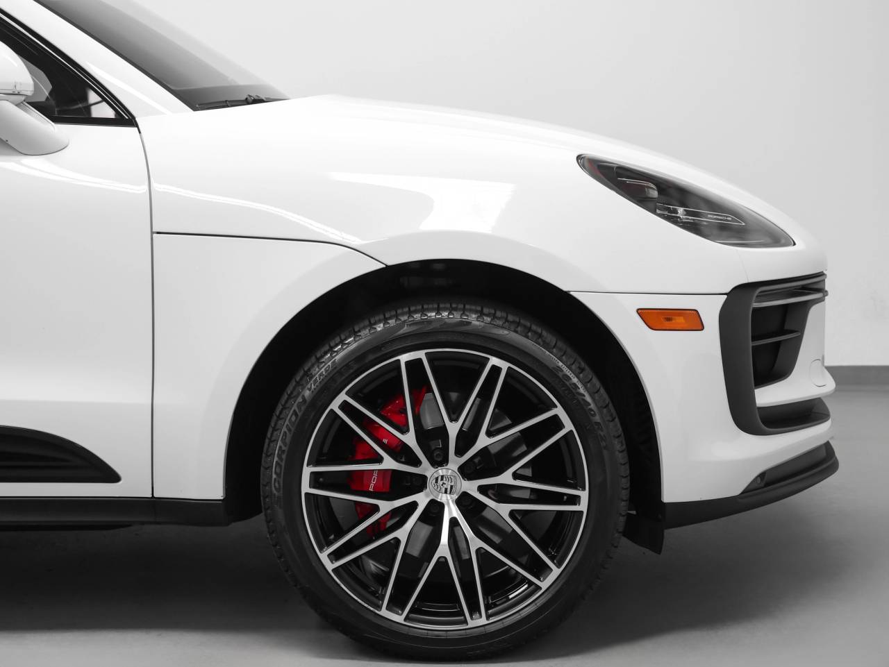 2024 Porsche Macan Macan S