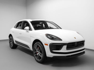 2025 Porsche Macan Macan S