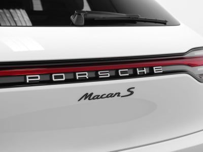 2025 Porsche Macan Macan S