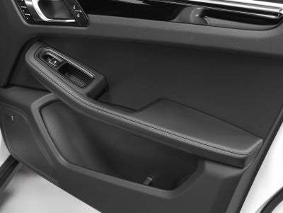 2025 Porsche Macan Macan S