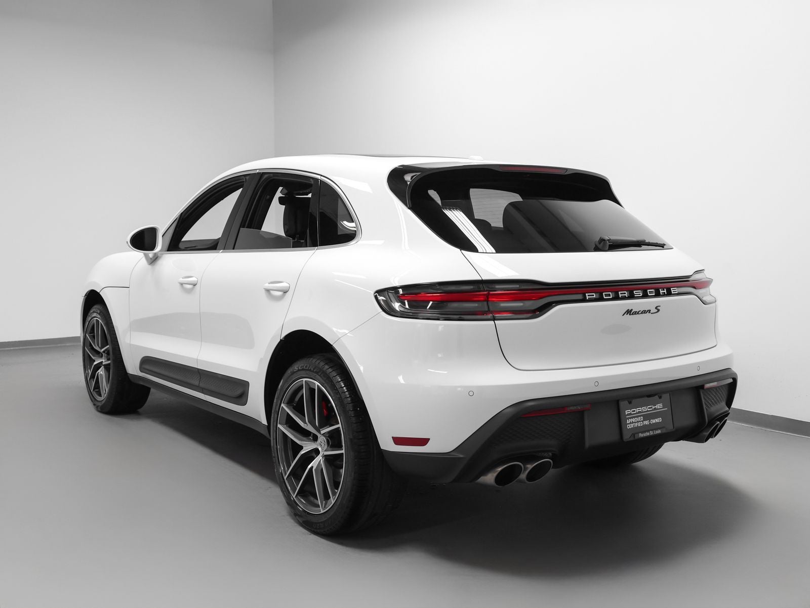 2025 Porsche Macan Macan S