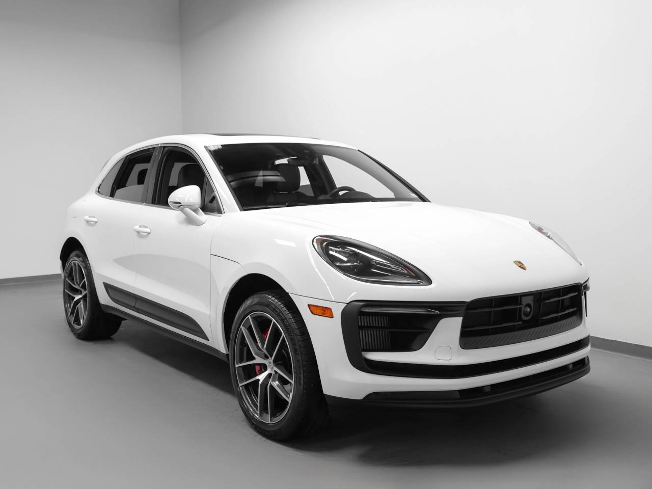 2025 Porsche Macan Macan S