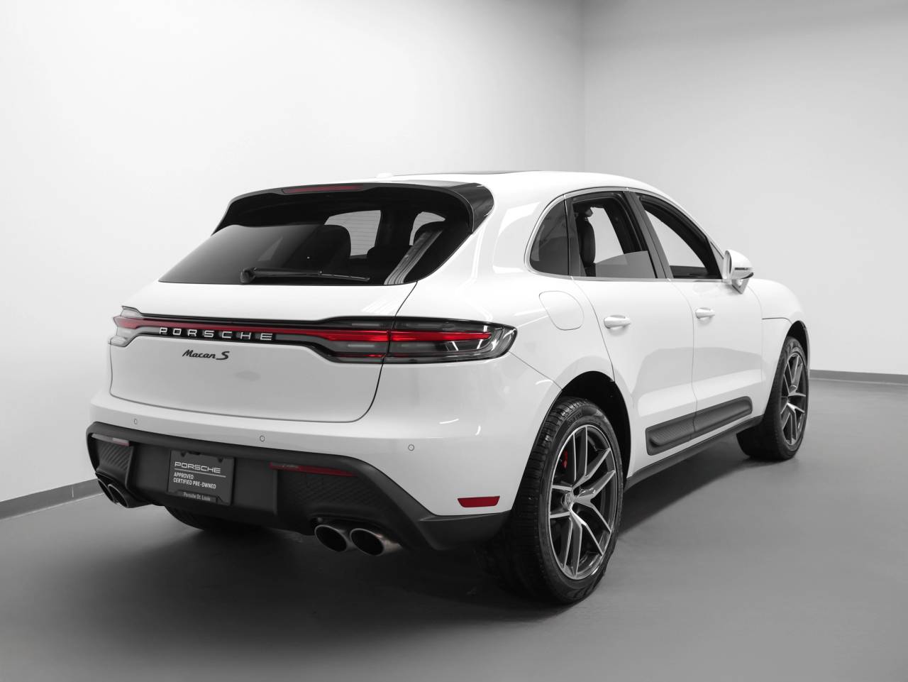 2025 Porsche Macan Macan S