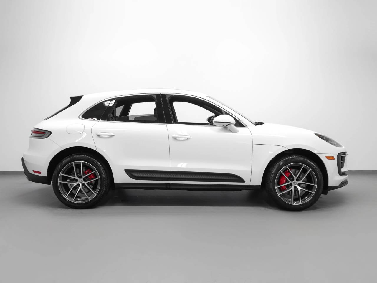 2025 Porsche Macan Macan S