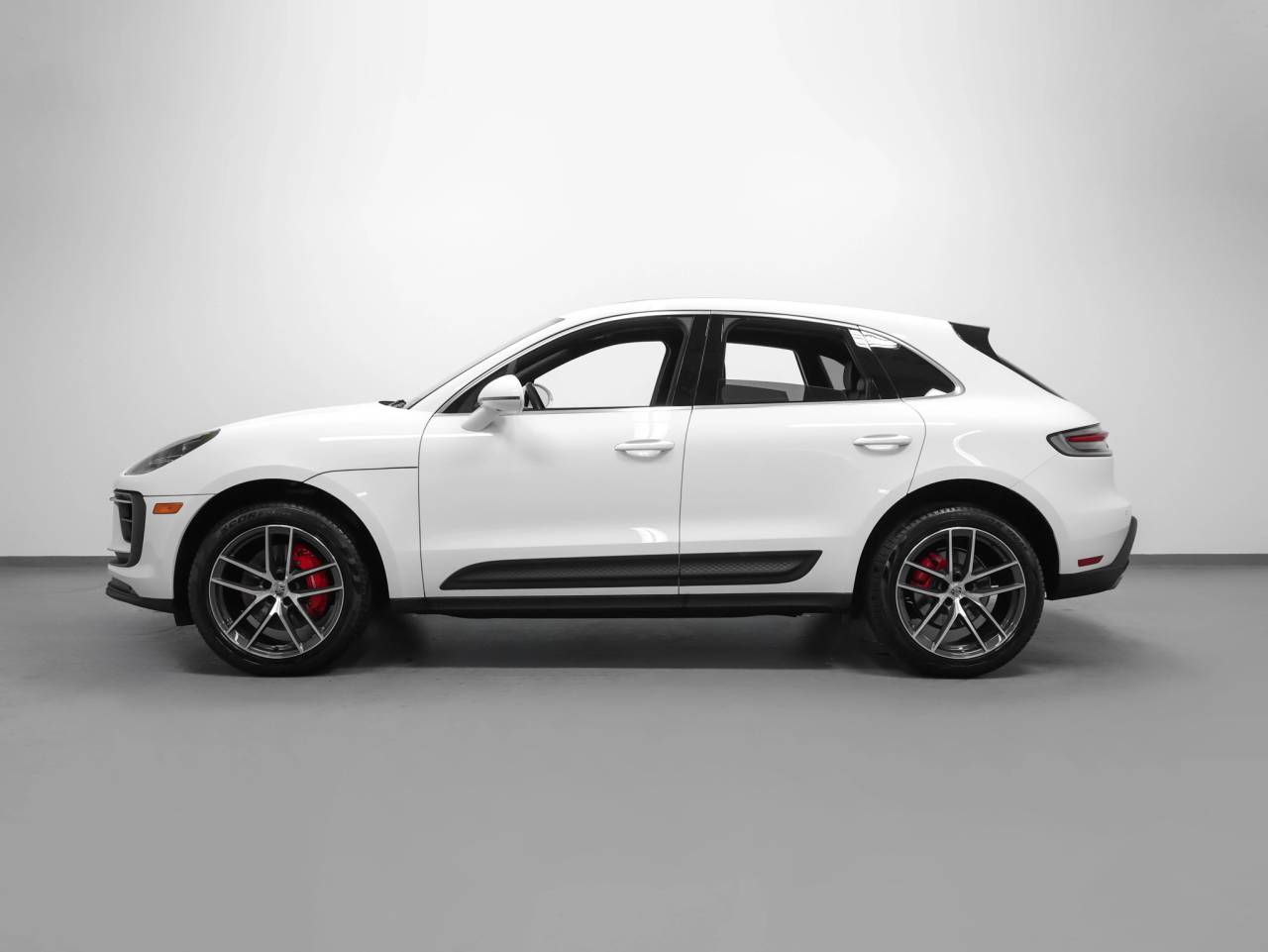 2025 Porsche Macan Macan S