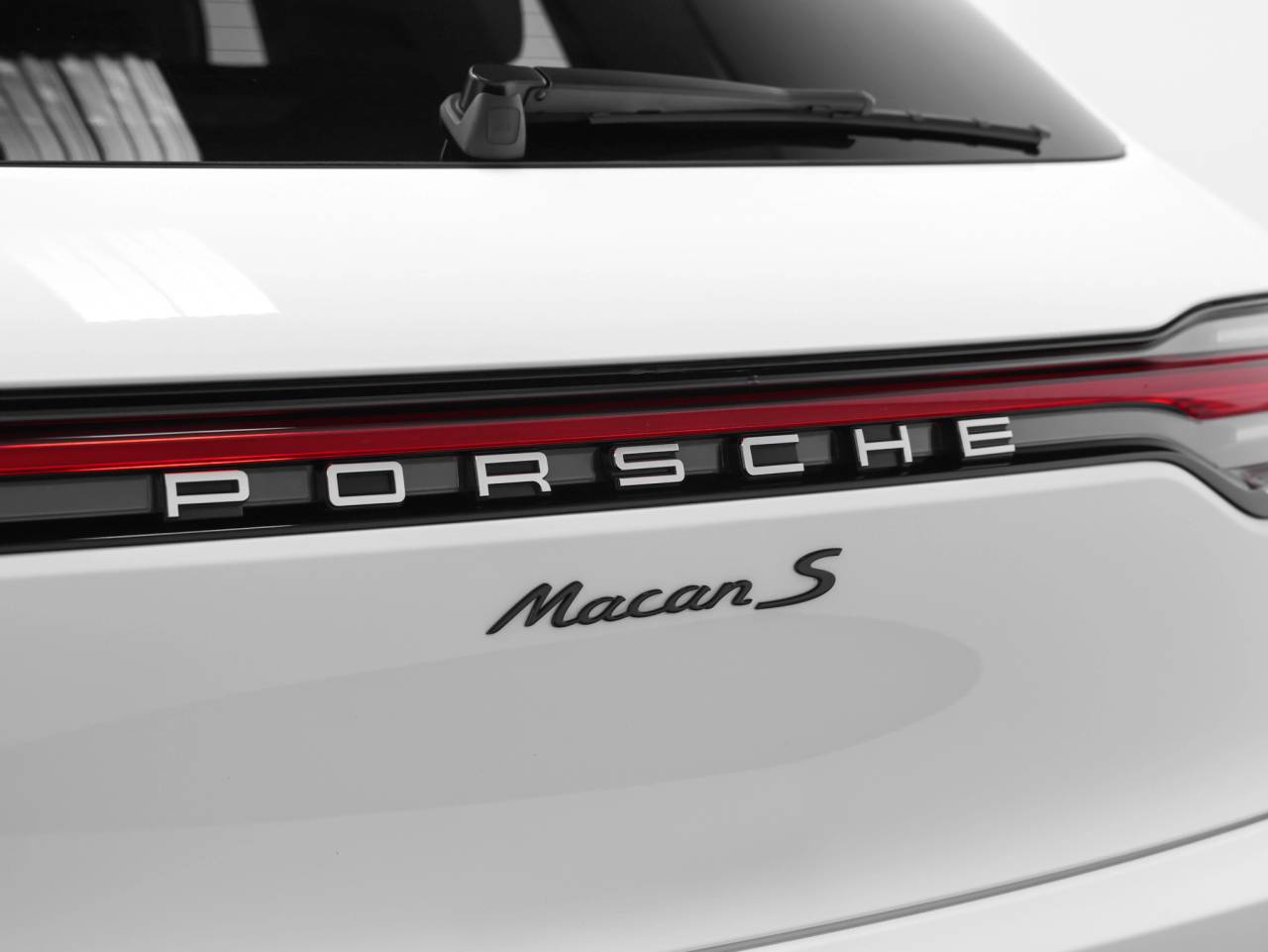 2025 Porsche Macan Macan S