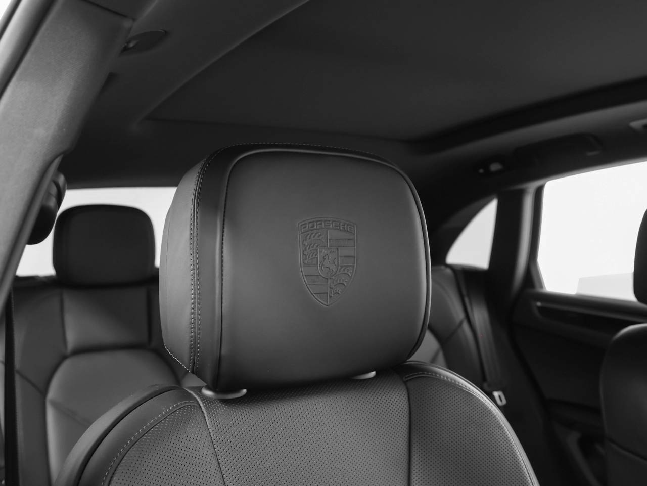 2025 Porsche Macan Macan S