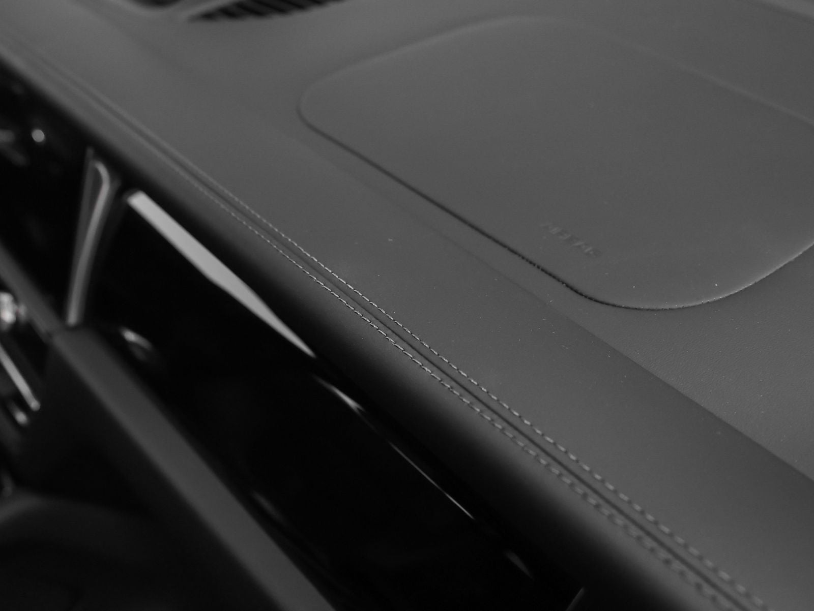 2024 Porsche Macan Macan S (MY24)