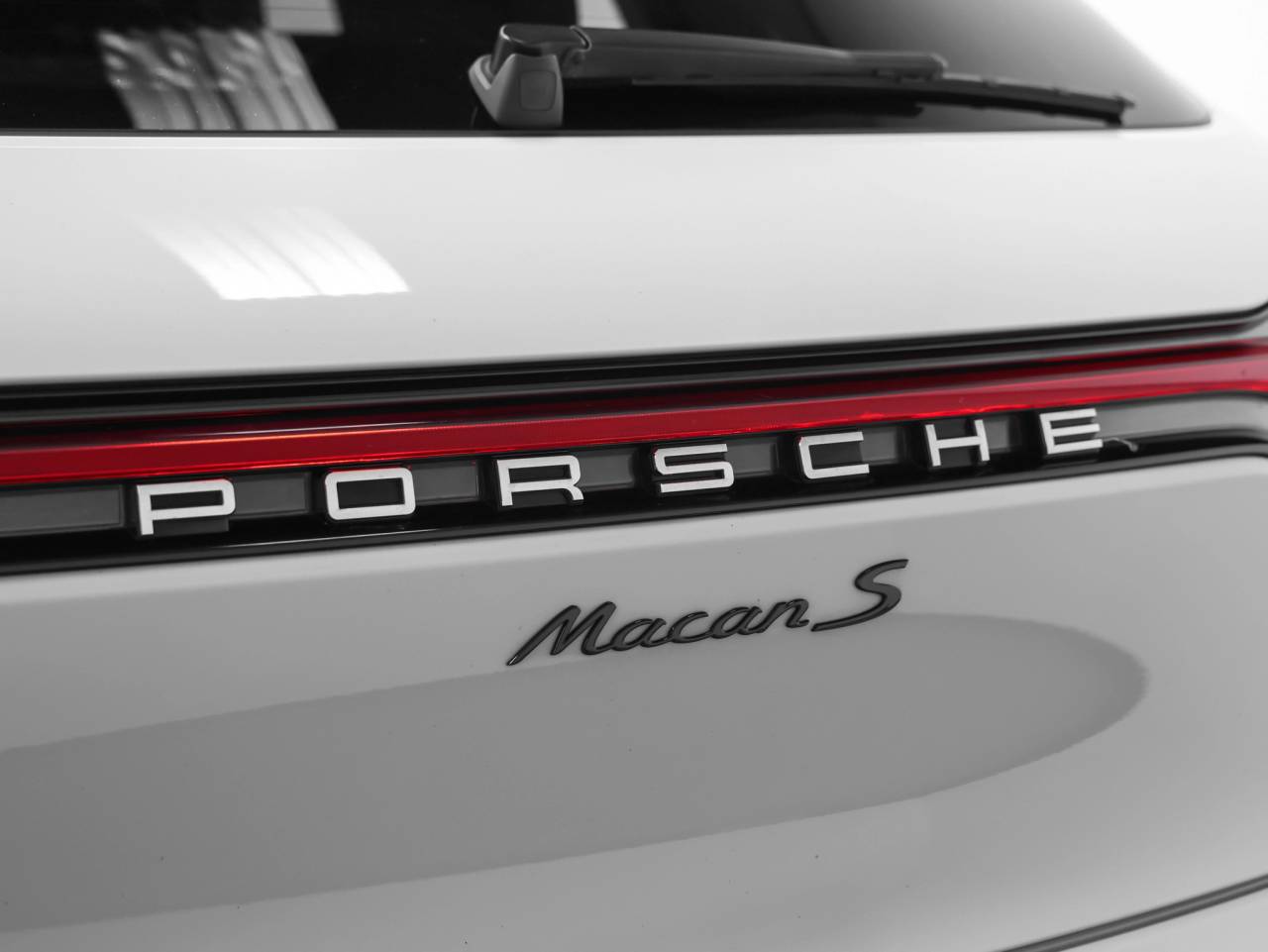 2024 Porsche Macan Macan S (MY24)