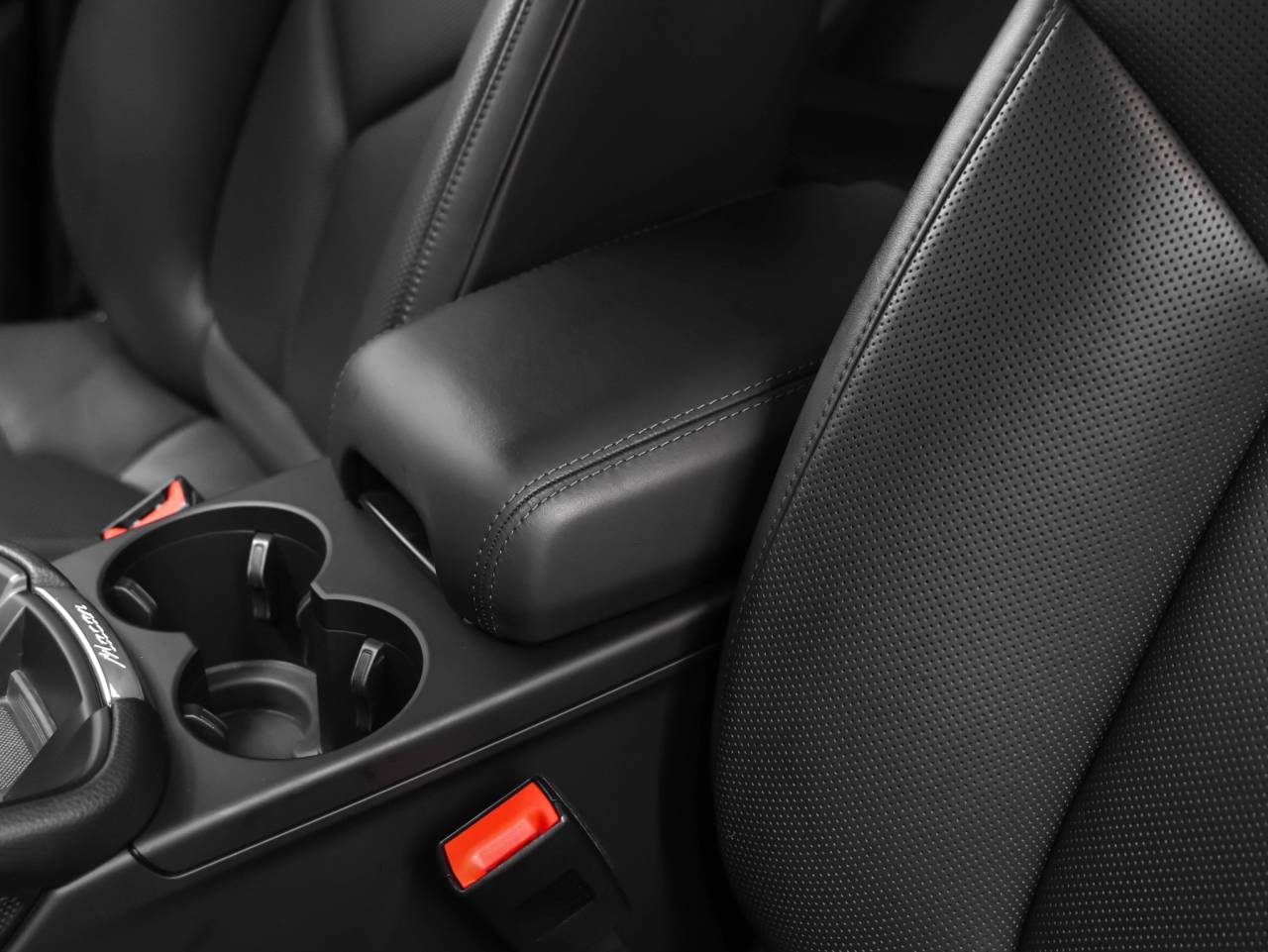 2024 Porsche Macan Macan S (MY24)