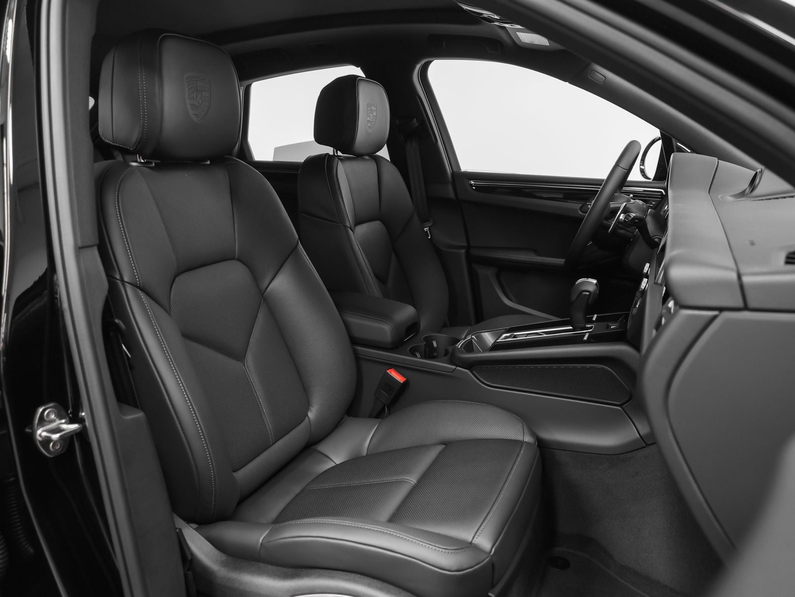 2026 Porsche Macan Macan S