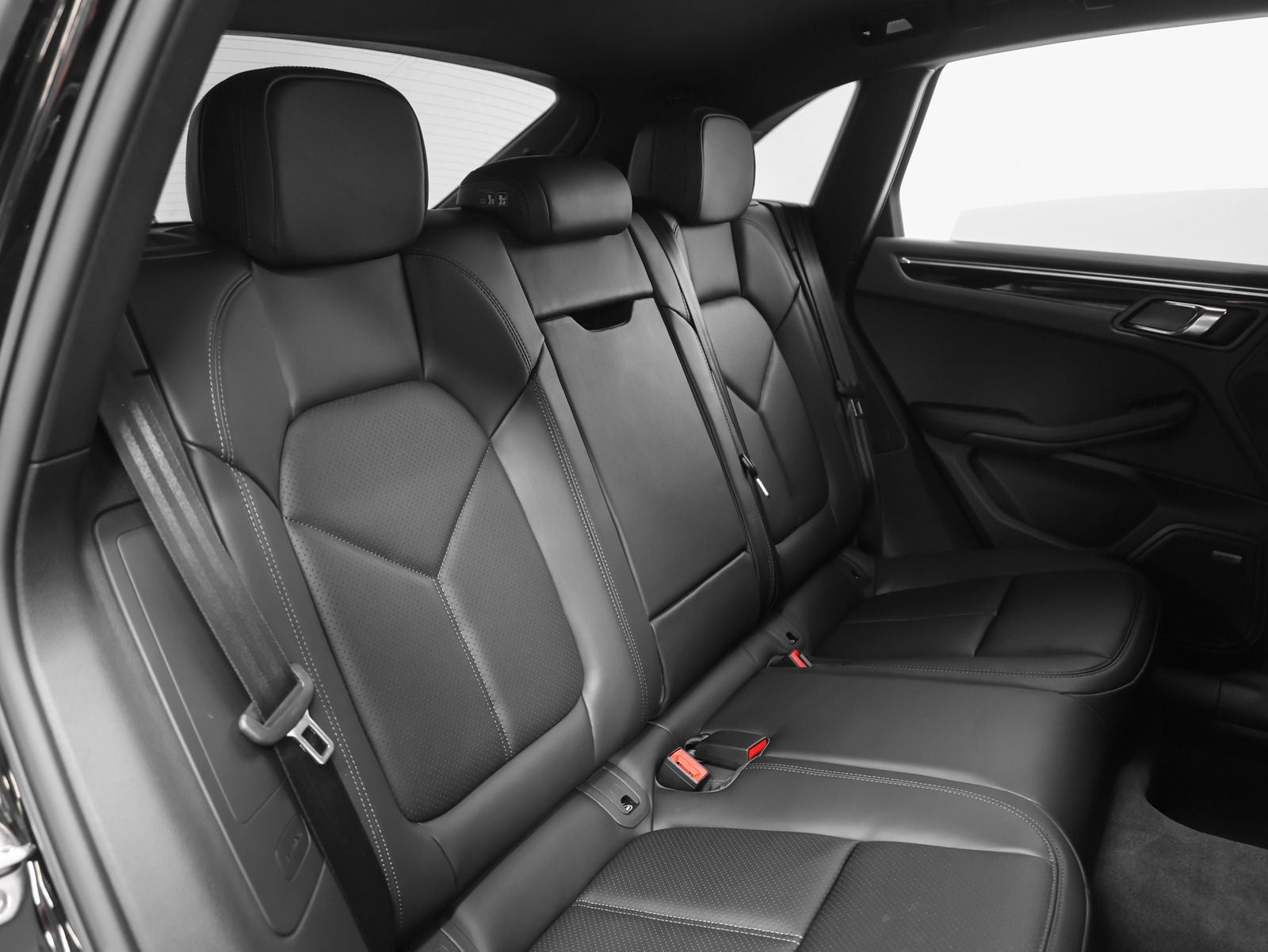 2026 Porsche Macan Macan S