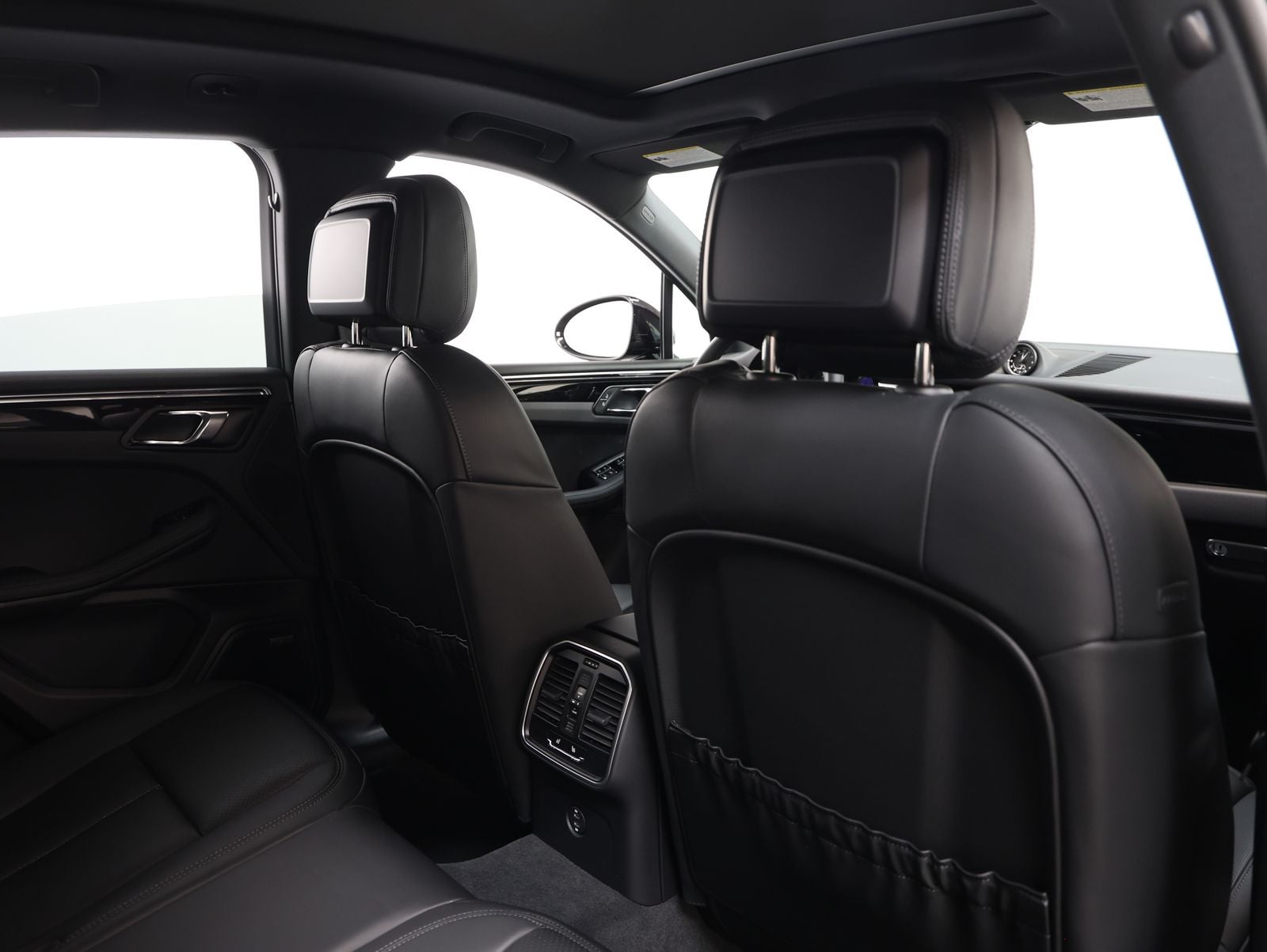 2026 Porsche Macan Macan S