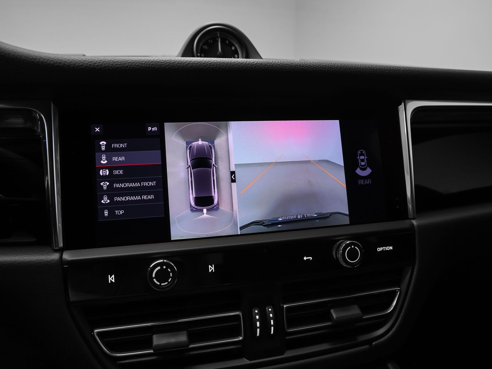 2026 Porsche Macan Macan S