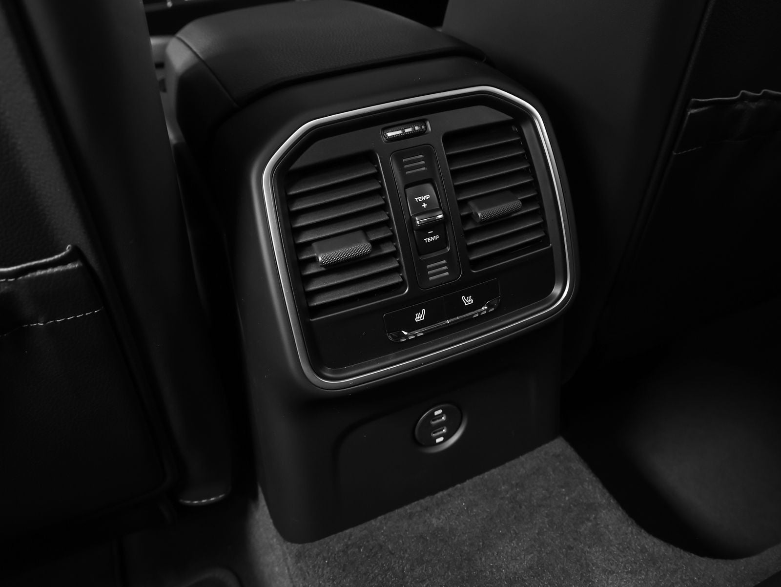 2026 Porsche Macan Macan S