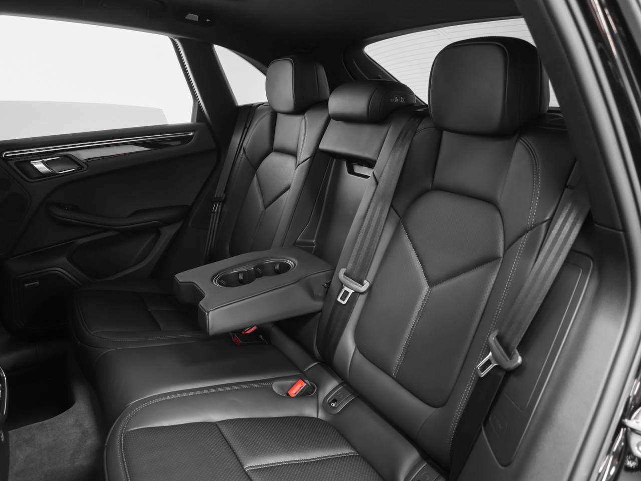 2026 Porsche Macan Macan S