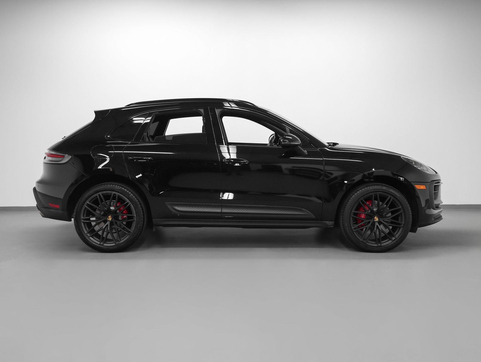 2023 Porsche Macan Macan S (MY23)