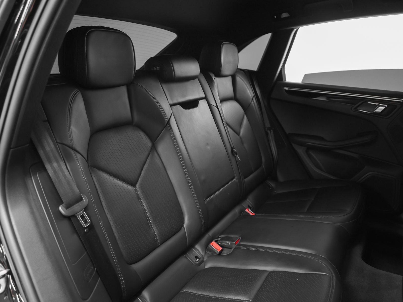 2023 Porsche Macan Macan S (MY23)