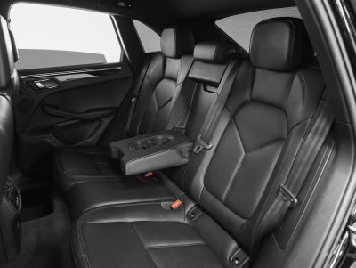 2023 Porsche Macan Macan S (MY23)