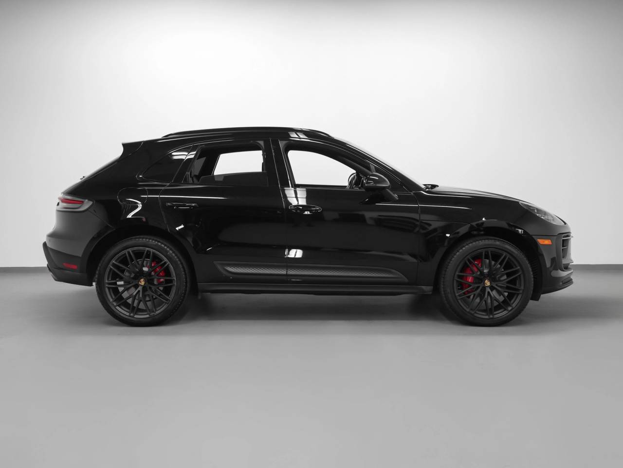 2023 Porsche Macan Macan S (MY23)