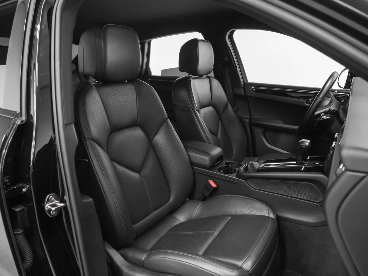 2023 Porsche Macan Macan S (MY23)