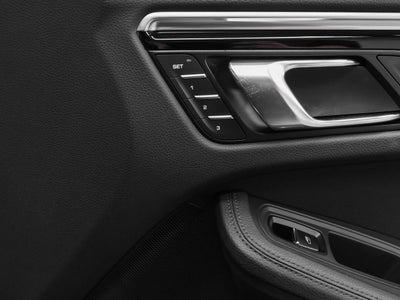 2023 Porsche Macan Macan S (MY23)