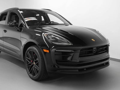 2023 Porsche Macan Macan S (MY23)